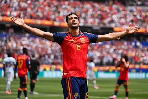 قبل مواجهة فرنسا.. ميكيل ميرينو البديل الذهبي لإسبانيا في كأس العالم 2026 (تحليل)